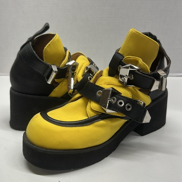 Jeffrey Campbell Coltrane Boots Heeled Leather Neoprene Yellow Black Women's 5.5 - Picture 2 of 9